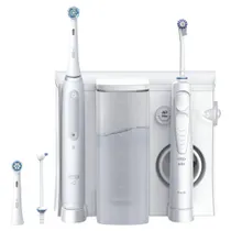 Oral-B Center OxyJet Reinigungssystem - Munddusche + Oral-B iO4