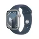 Apple Watch Series 9 Aluminium 45mm silber (Sportarmband sturmblau) M/L