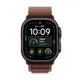 Apple Watch Ultra 4 GPS + Cellular 49mm Black Titanium Gehäuse mit Burgundy Alpine Loop - L
