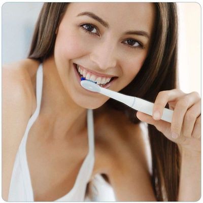 oral b pulsonic slim one 2000
