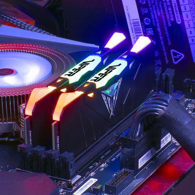 Patriot Viper RGB 32GB DDR4 K2 RAM multicoloured illumination Buy