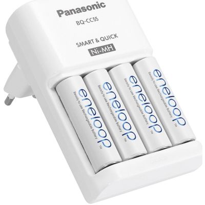 Panasonic BQ CC55 Universal Ladegerät AA/AAA, inkl. Akkus, 4x Mignon, AA, 2000mAh